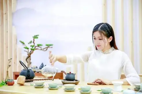 上海塘桥夜消费-容易被忽视-陆家嘴末端：深夜十点的烟火气，藏着多少惊喜？