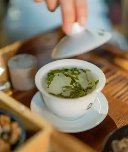 上海约会圣地终极指南：在上海带女朋友看滨江日落去哪个码头最浪漫？